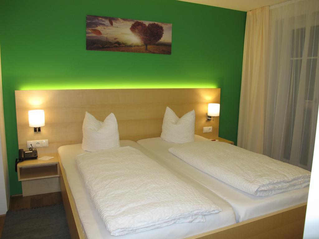 Hotel Oxa Хиттизау Экстерьер фото